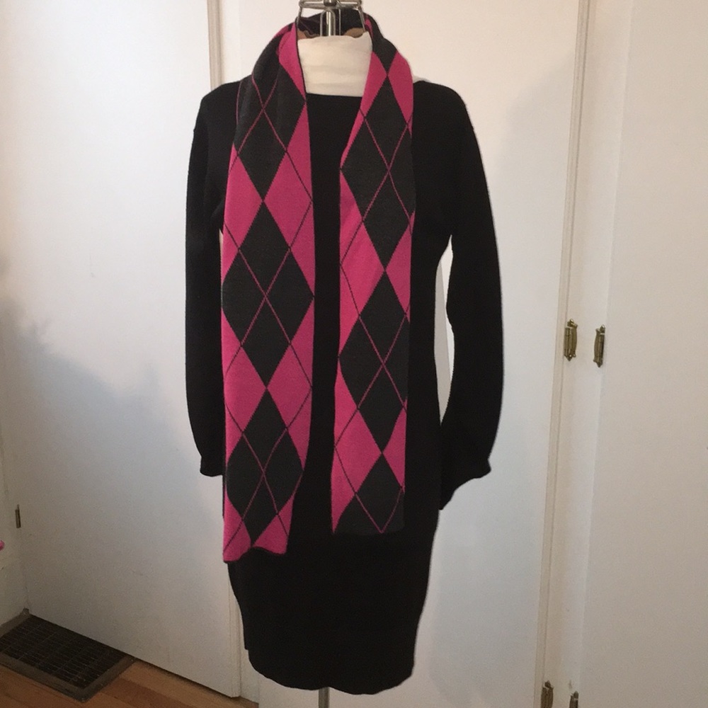 Argyle scarf